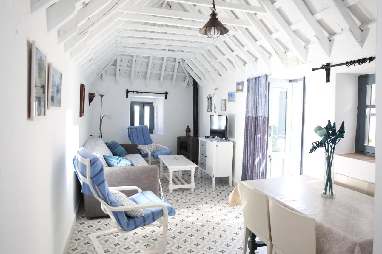 Vivienda Turistica De Alojamiento Rural Silla Vieja مْبيخير ذي لا فرونتيرا المظهر الخارجي الصورة
